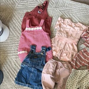 12-18 month kids clothes lot 
Sets, pants shorts overalls, beanie swimsuit